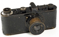 раритетная фотокамера Leica 